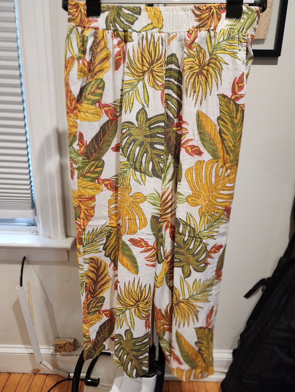 C&C California Tropical Green Yellow Printed Pants